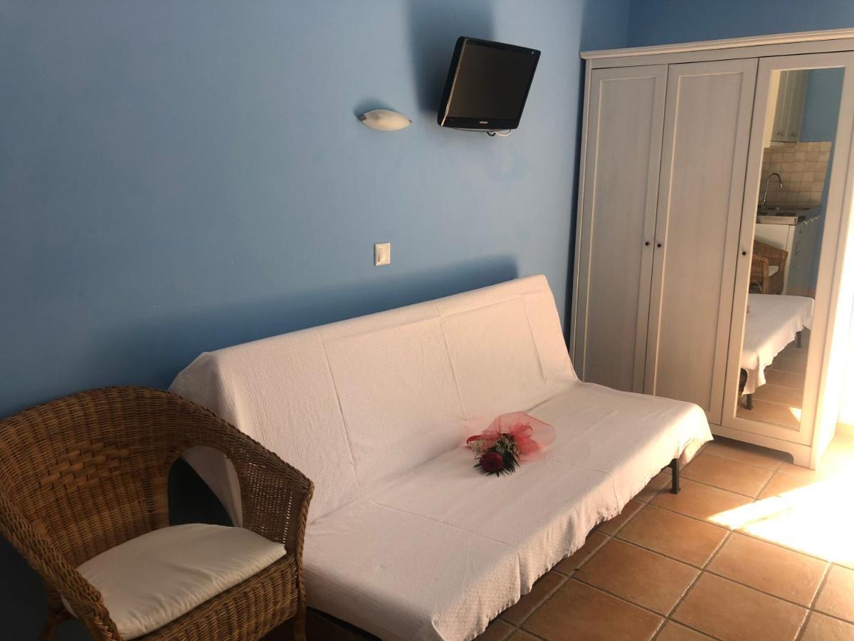 Harmony Apartment Kalamítsi Екстериор снимка